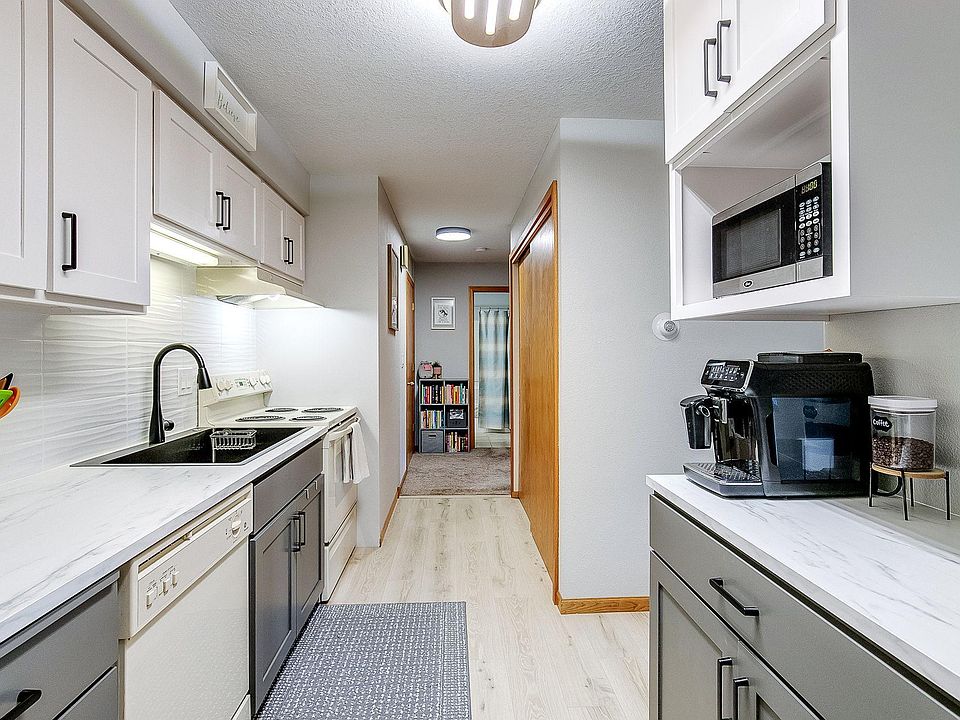 1st image of 1116 Greenvale Ave