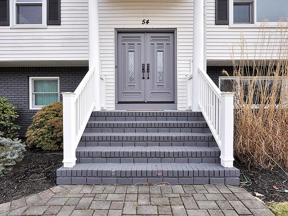2nd image of 54 Mindy Ln