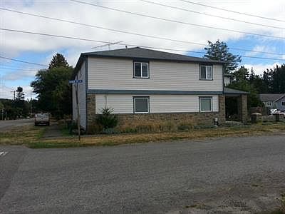 2nd image of 152 Stage St N