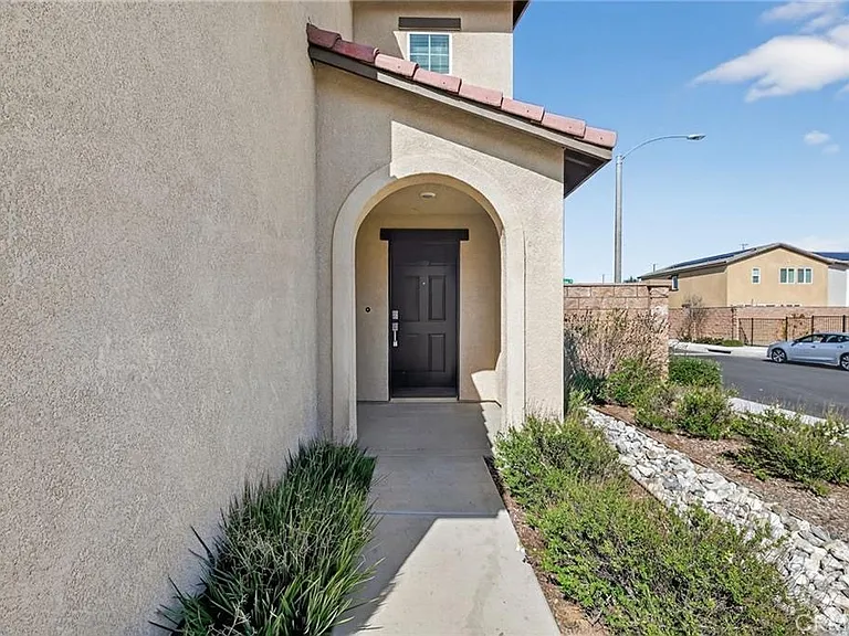 30826 Grand Prix Ct — Photo 4