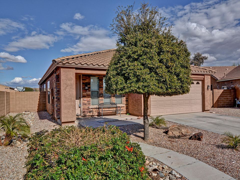 1st image of 3546 W Mesquite Ave