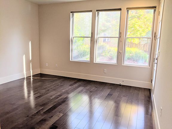 Separate Living Room. Pleasant Landscape View