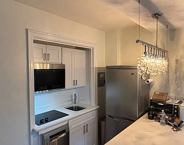 3rd image of 5 Tudor City Pl APT 2112