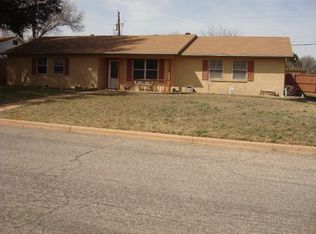 2901 Bluebonnet Ln, San Angelo, TX 76904