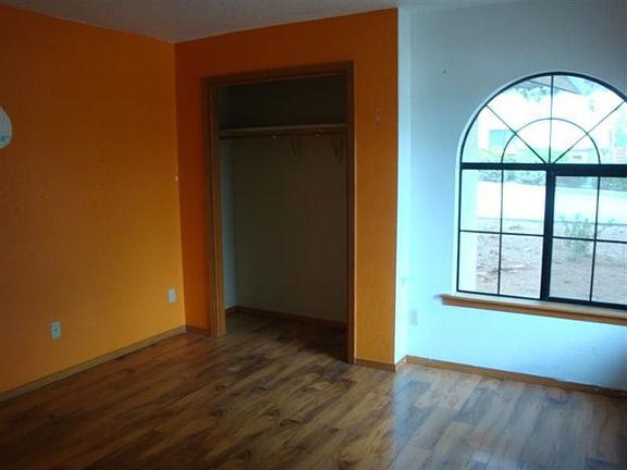 5th image of 1525 Hollister Ln