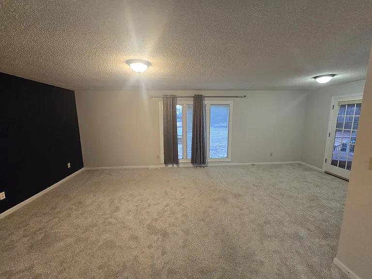 4534 Jessup Grove Rd — Photo 3