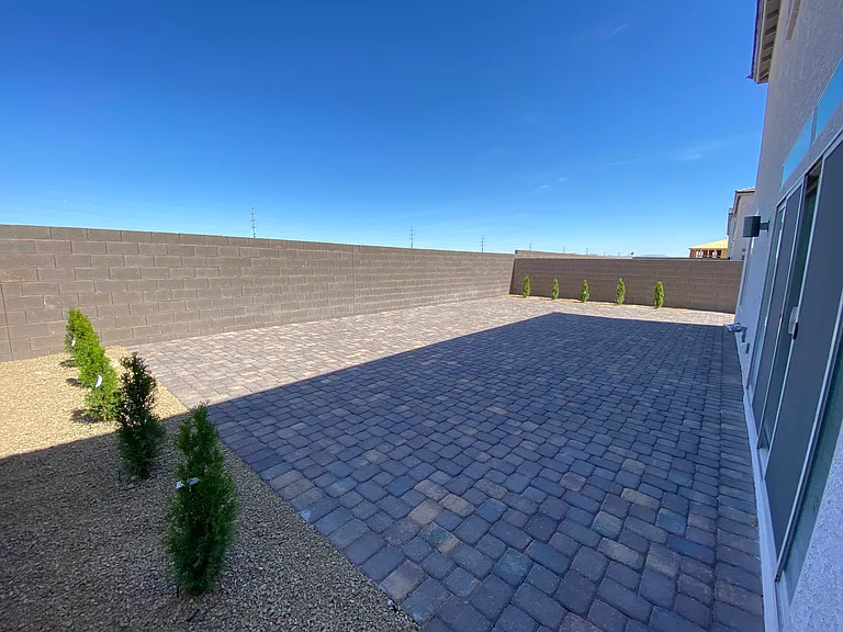 8350 Monroe Bay St — Photo 16