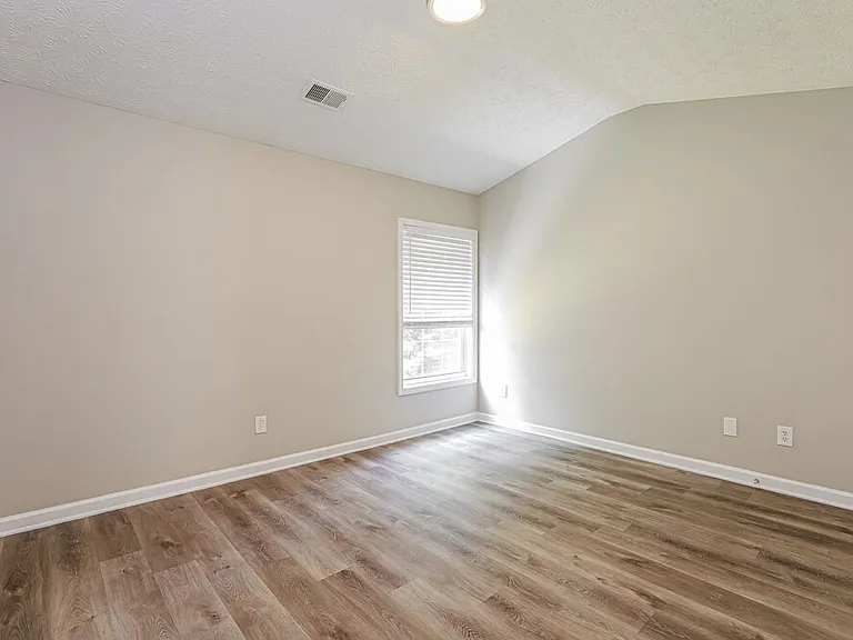 7050 Silver Bend Overlook — Photo 13