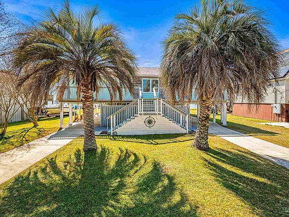 2nd image of 3551 Maikai Dr
