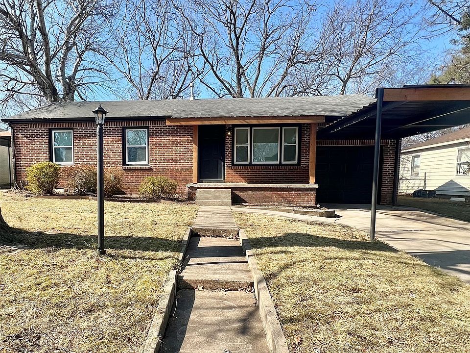 1st image of 1622 S Ash Pl W