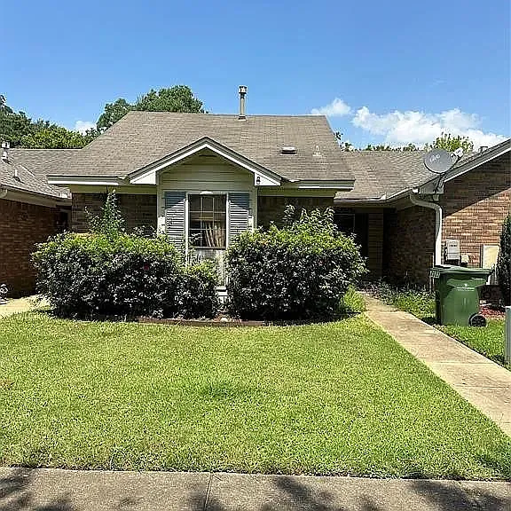 538 Hollow Wood Rd