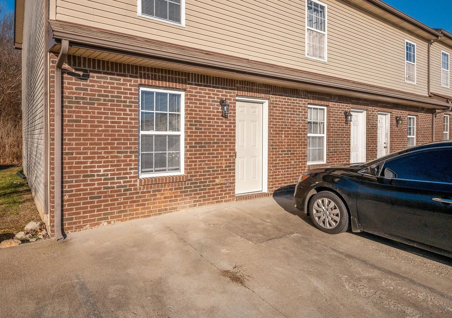 Patriot Park Ct - 525 — Photo 4