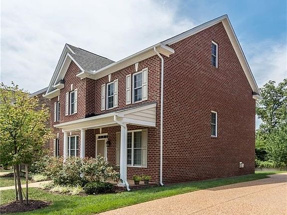 3rd image of 6012 Bastione Court Gln