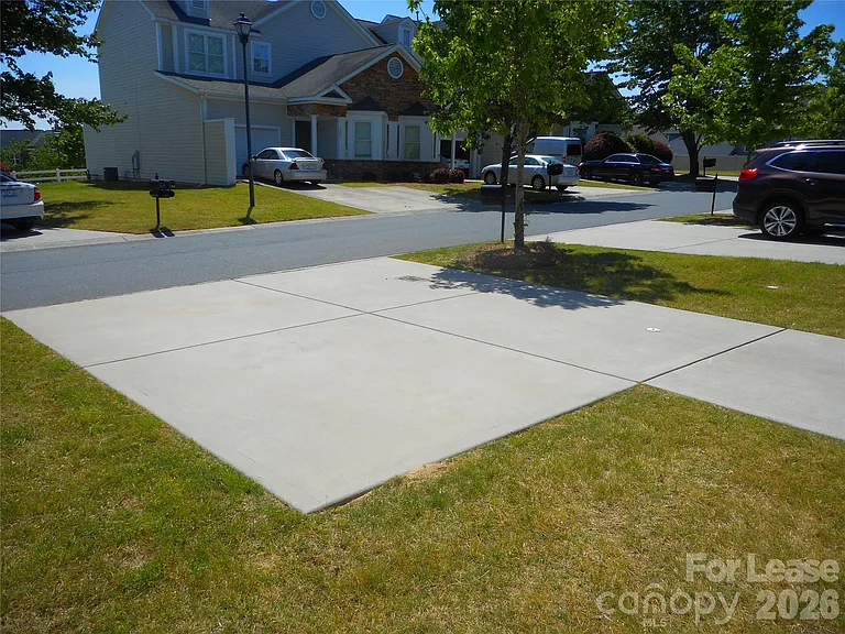 418 Windsor Gate Dr — Photo 28
