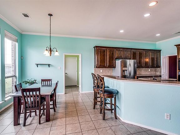 3rd image of 150 Chazlynn Ct