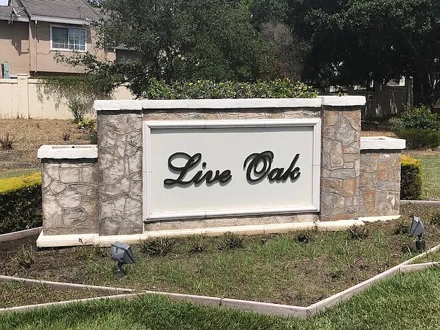 5220 Pebble Glen Dr — Photo 11