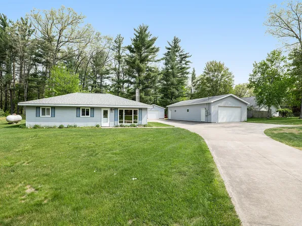 4963 E 36th St, Newaygo, MI 49337