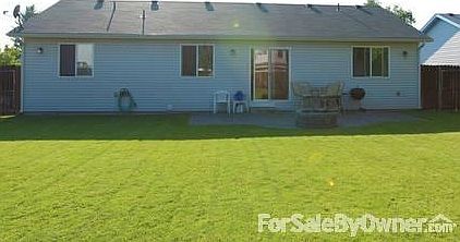 Back Yard : HUGE fenced yard with garden area (not shown)