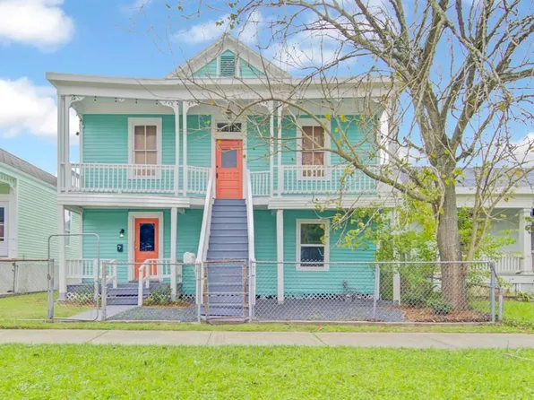 3719 Avenue O, Galveston, TX 77550