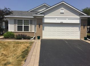 635 Saugatuk Cir, Romeoville, IL 60446