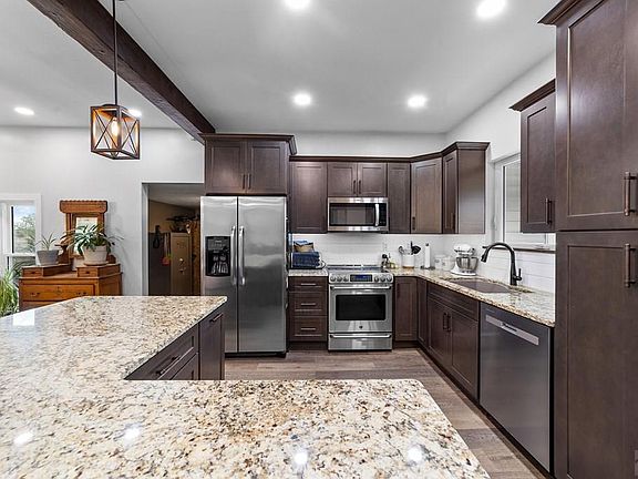 5th image of 145 Liberty Ct