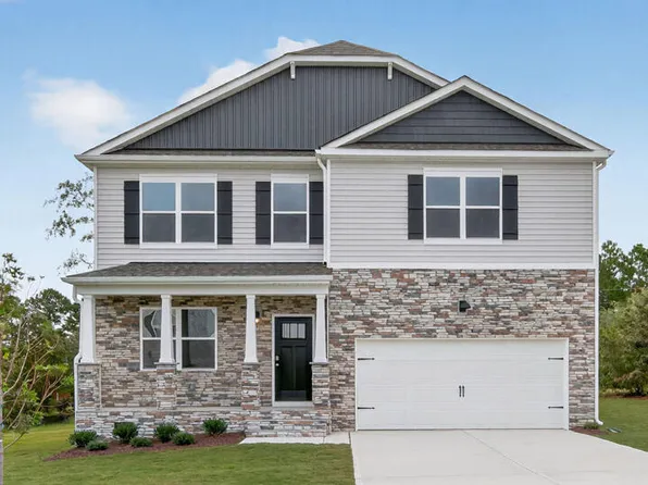 154 Fair Child Rd, Spring Lake, NC 28390