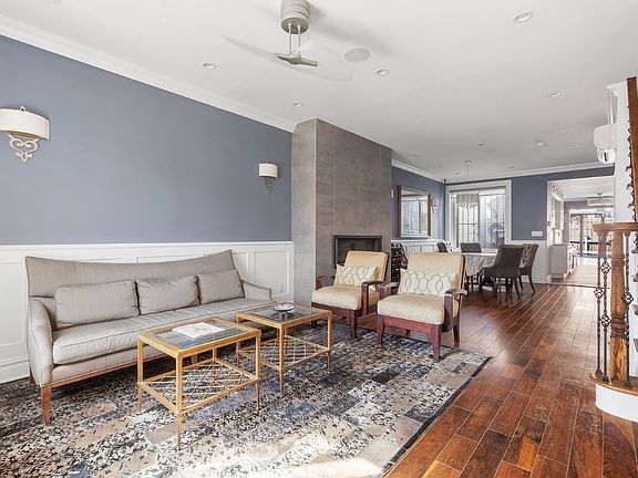 4th image of 22 Ludlam Pl #1