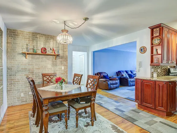 6515 Alderton St APT 7C, Flushing, NY 11374