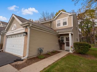 625 Benton Rd, Lake Villa, IL 60046