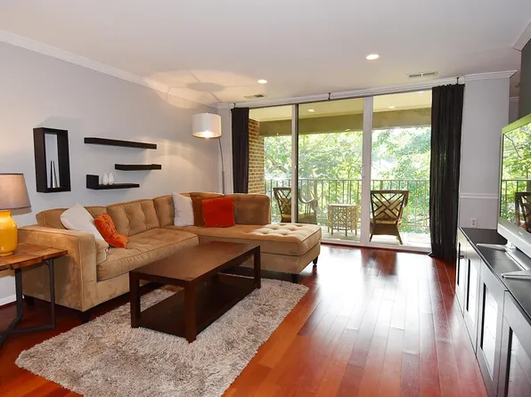 1550 Northgate Sq, Reston, VA 20190