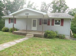 4045 Dove Haven Dr, Ashland, KY 41102