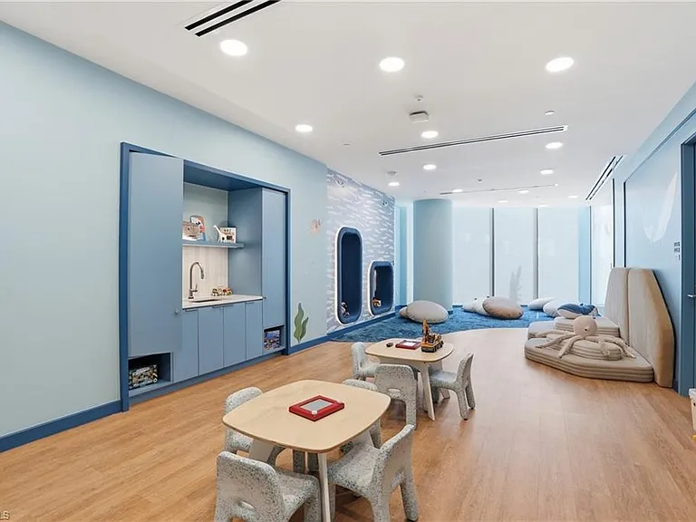 5100 Seagrass Blvd #201 — Photo 44