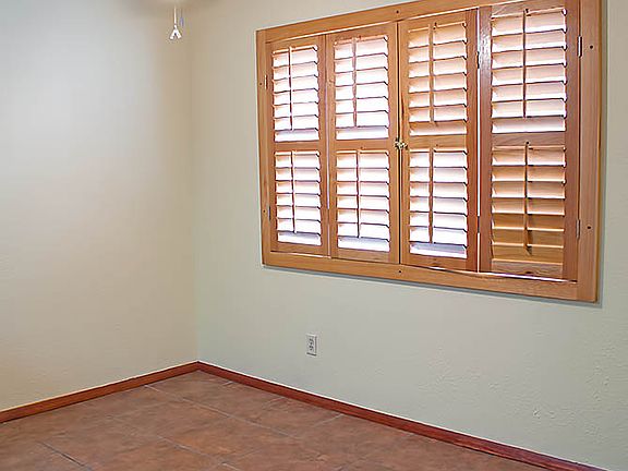 4th image of 11336 Bunky Henry Ln