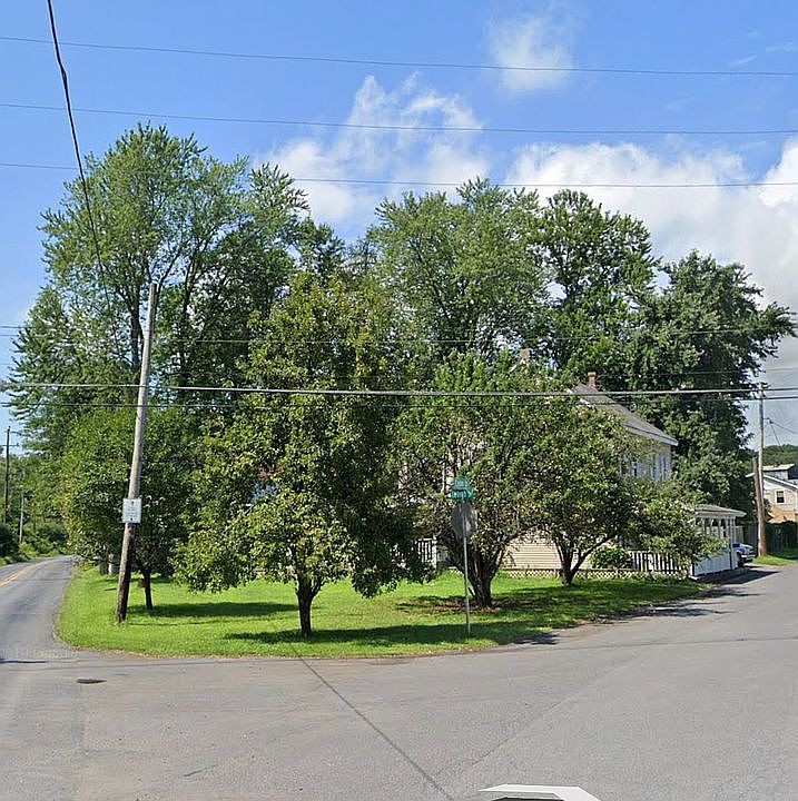 1st image of 1061 Lehigh Dr