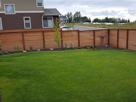 3rd image of 13502 185th Avenue Ct E
