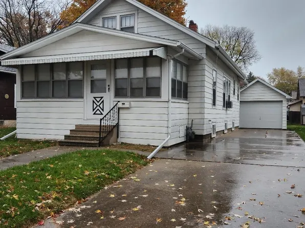 1104 7th Ave, Sterling, IL 61081