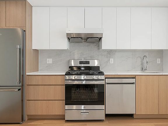 3rd image of 83-07 Queens Blvd #3H