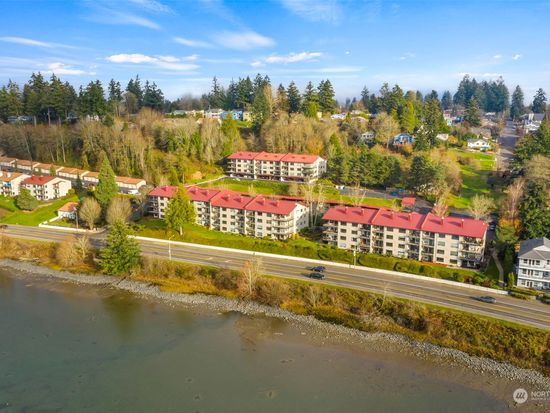 908 East Bay Drive NE #E203, Olympia, WA 98506