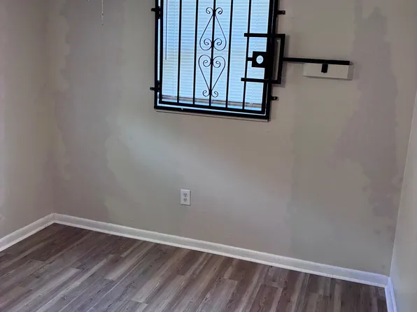 3023 N 48th St APT B, Tampa, FL 33605