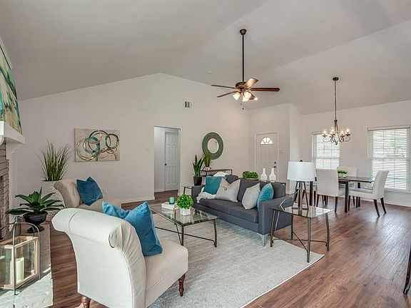 5th image of 3140 Brookhaven Club Dr