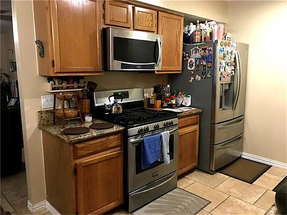 4th image of 11611 Evesborough Dr