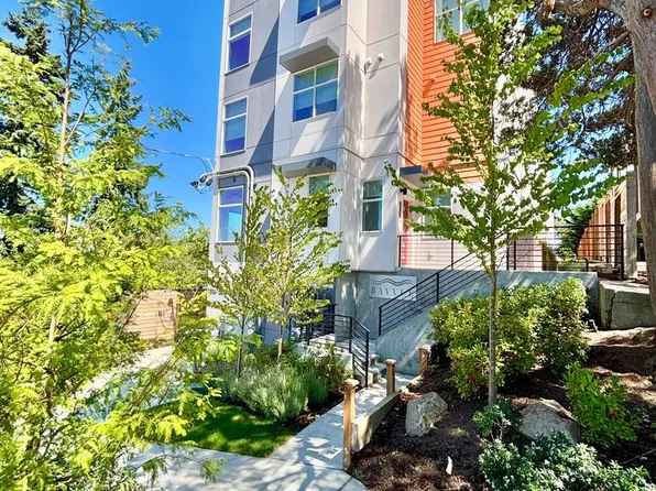 3816A 13th Ave W, Seattle, WA 98119