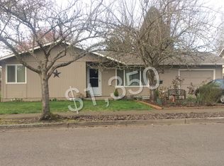 5122 Trevon St, Eugene, OR 97402