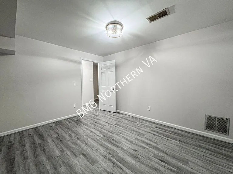 7450 Adams Park Ct — Photo 28