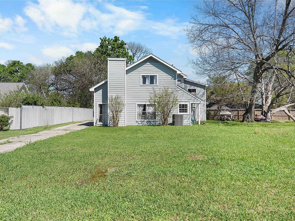 1st image of 10496 Summit Dr