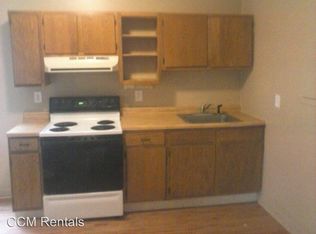 87 East St APT 3, Whitinsville, MA 01588