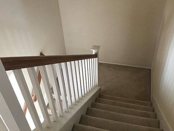 5th image of 27901 Alta Vista Ave