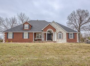 913 W Briarbrook Ln, Carl Junction, MO 64834