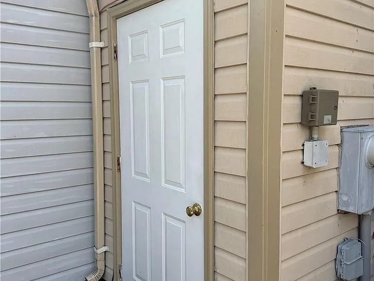 46 Lucinda Ct — Photo 17