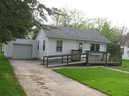 2nd image of 313 Cormontan Ave
